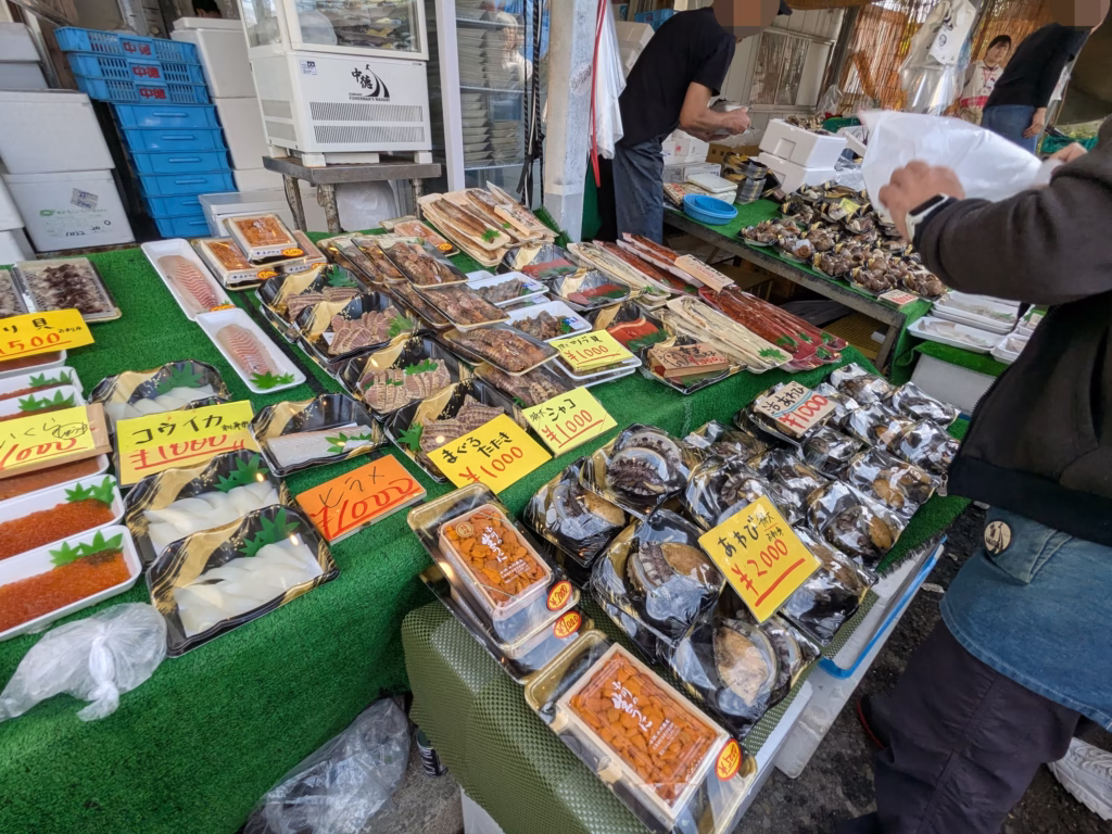 田尻漁港朝市の魚屋2