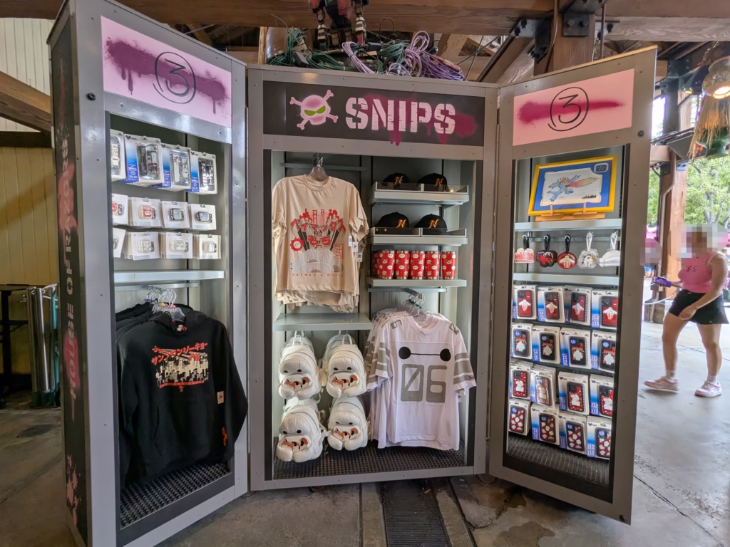 アドベンチャーランド_ベイマックスお土産店