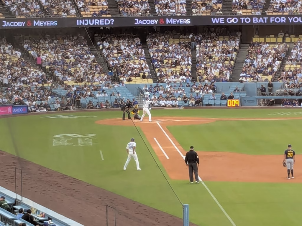 ドジャースタジアム_大谷さん打席