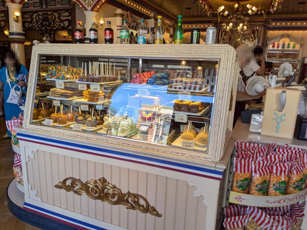 ランド_お菓子店１