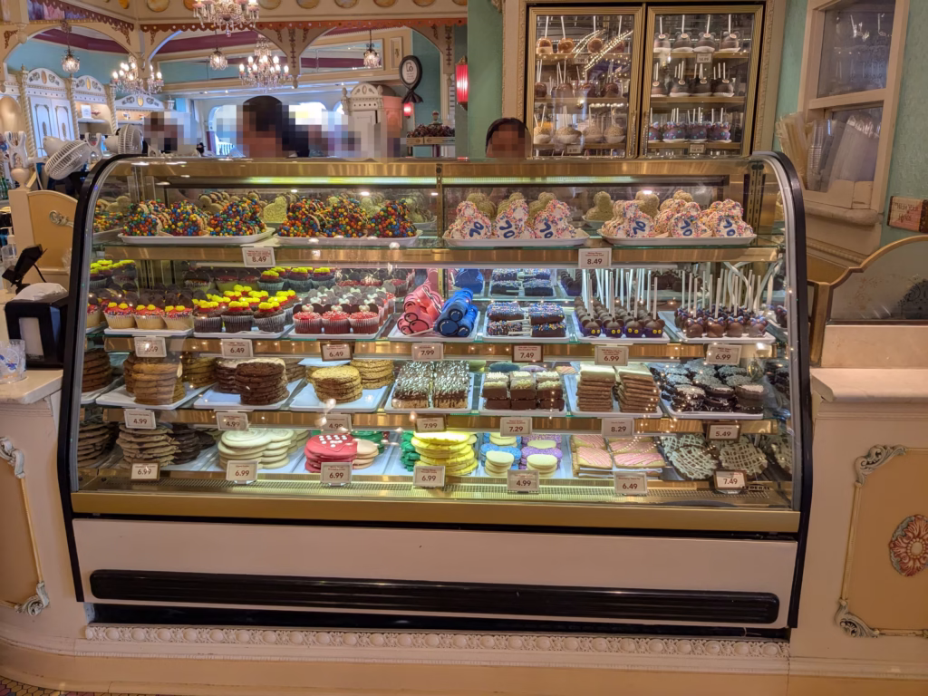 ランド_お菓子店２