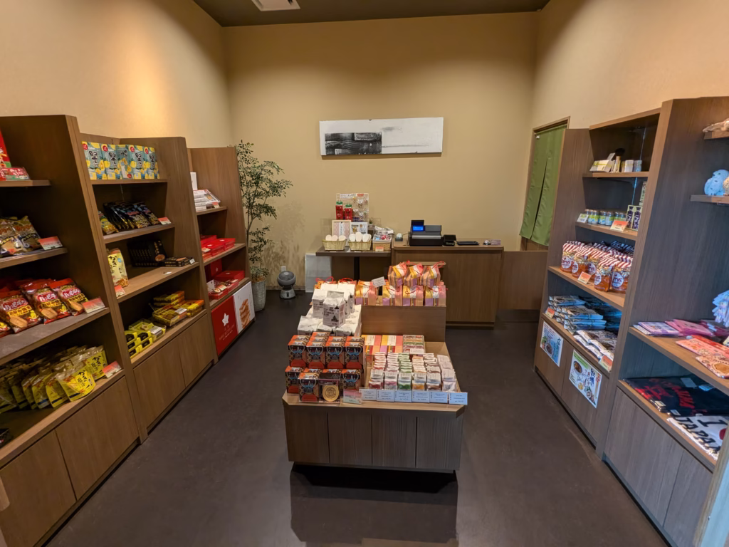 グランヴィリオホテル-宮島-和蔵_お土産店