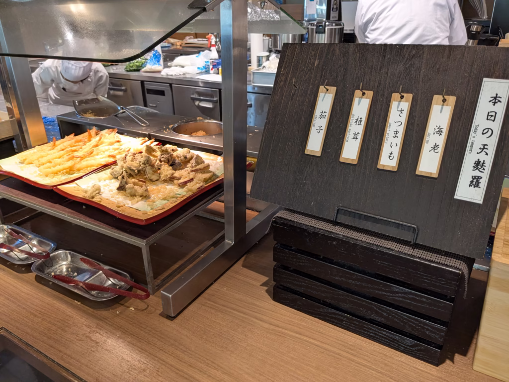 グランヴィリオホテル-宮島-和蔵_バイキング-天ぷら