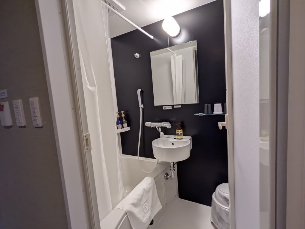 グランヴィリオホテル-宮島-和蔵_部屋の浴室